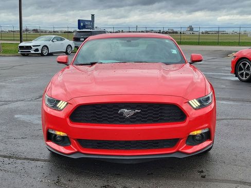 Used 2016 Ford Mustang Premium image 2