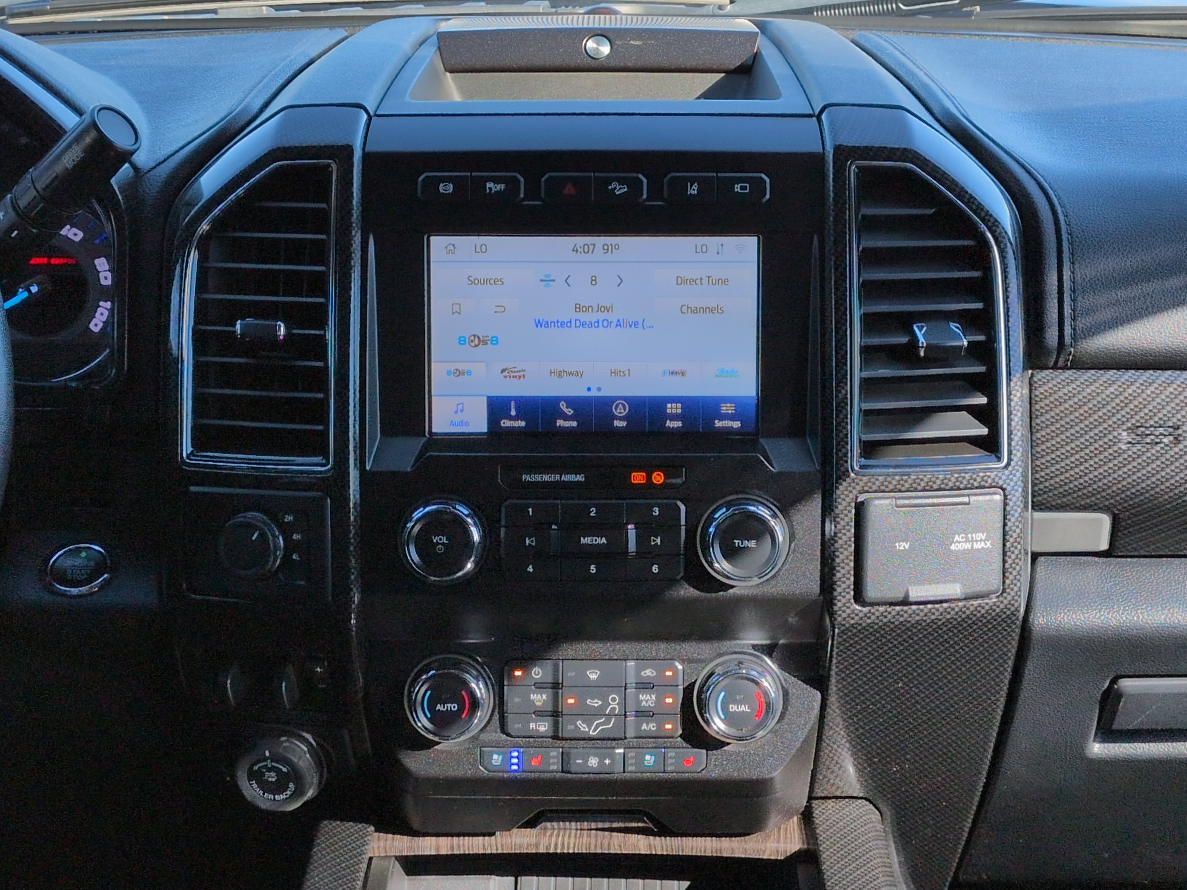 Used 2020 Ford F350 Lariat w/ Lariat Ultimate Package AWD/4WD image 16