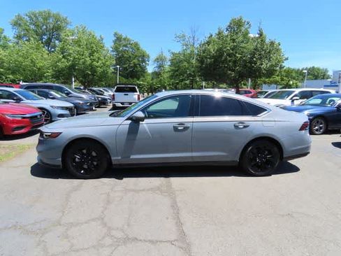 Used 2025 Honda Accord EX-L image 3
