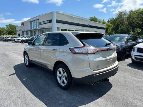 Used 2017 Ford Edge SE AWD/4WD image 7