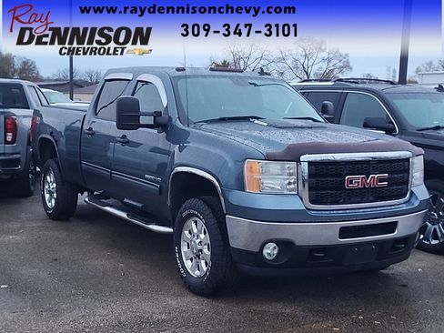 Used 2011 GMC Sierra 2500 SLE w/ SLE Preferred Package image 1