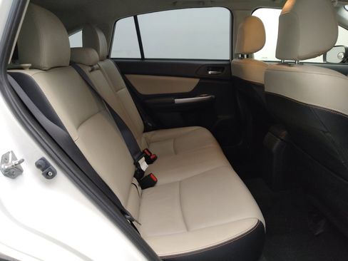 Used 2016 Subaru Crosstrek Touring image 19