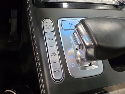 Used 2021 Genesis G90 5.0 Ultimate RWD image 28