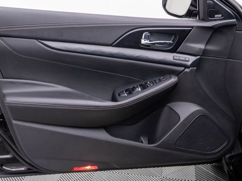 Used 2019 Nissan Maxima Platinum w/ Sport Mat Group FWD image 14