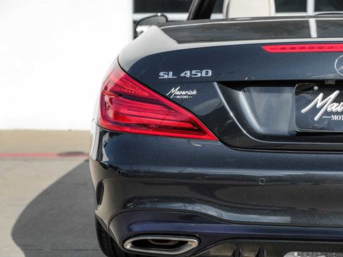 Used 2017 Mercedes-Benz SL 450 image 42