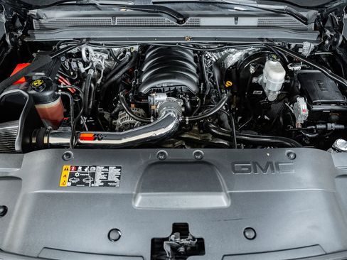 Used 2018 GMC Yukon Denali image 22