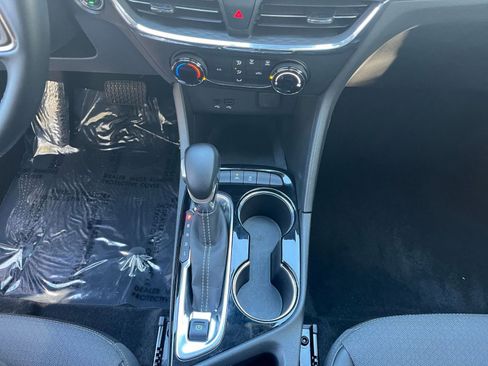 Used 2025 Buick Encore GX Preferred image 39