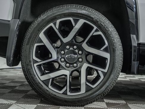 Used 2024 Chevrolet Silverado EV RST image 21