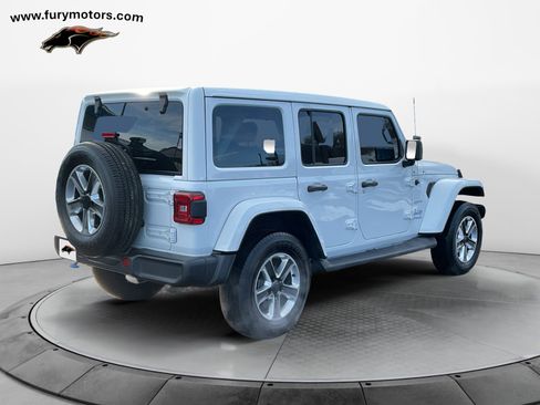 Used 2022 Jeep Wrangler Unlimited Sahara w/ Cold Weather Group image 3