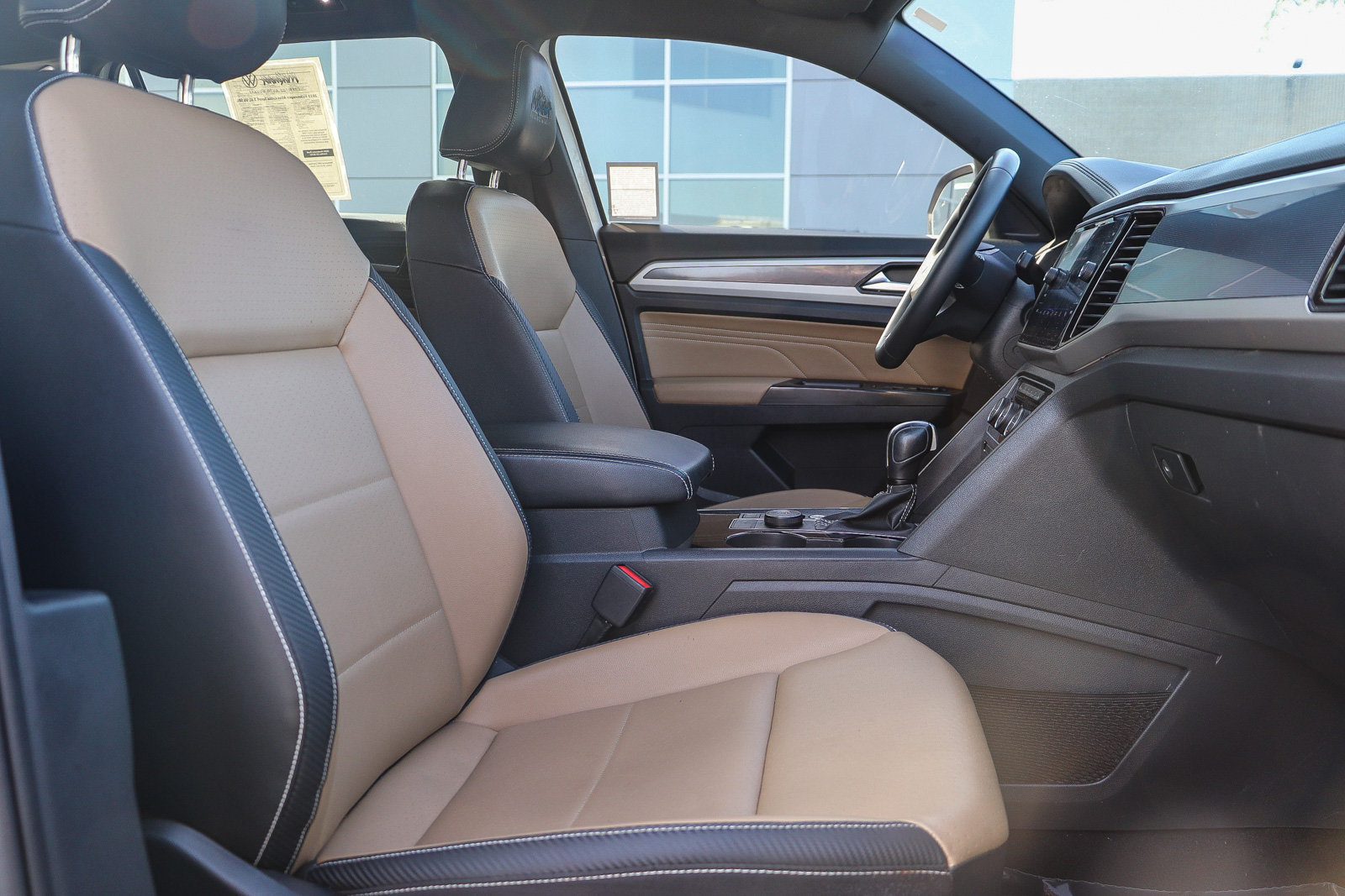 Used 2023 Volkswagen Atlas Cross Sport SEL AWD/4WD image 17