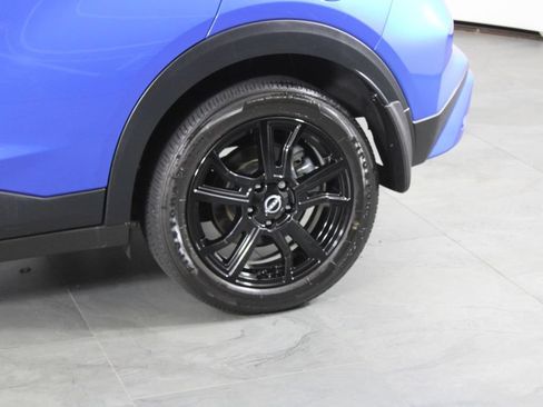 Certified 2024 Nissan Kicks SR FWD image 15