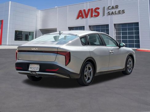 Used 2025 Kia K4 FWD image 6