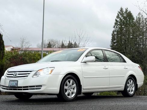 Used 2007 Toyota Avalon XL image 1