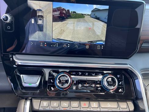 New 2026 GMC Sierra 2500 Denali Ultimate w/ LPO, Black Badging Package AWD/4WD image 35