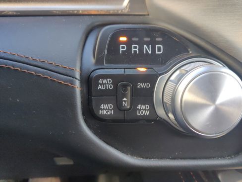 Used 2022 RAM 1500 Limited w/ Bed Utility Group image 33