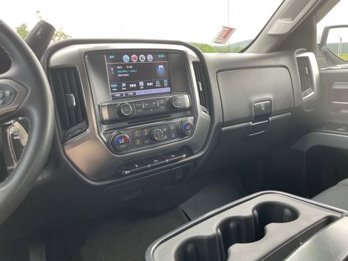 Used 2017 Chevrolet Silverado 1500 LT w/ All Star Edition AWD/4WD image 22