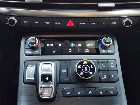 Used 2024 Hyundai Palisade Calligraphy AWD/4WD image 20