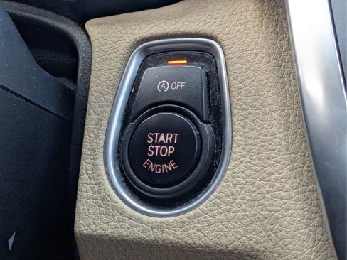 Used 2014 BMW 328i xDrive Sedan AWD/4WD image 27