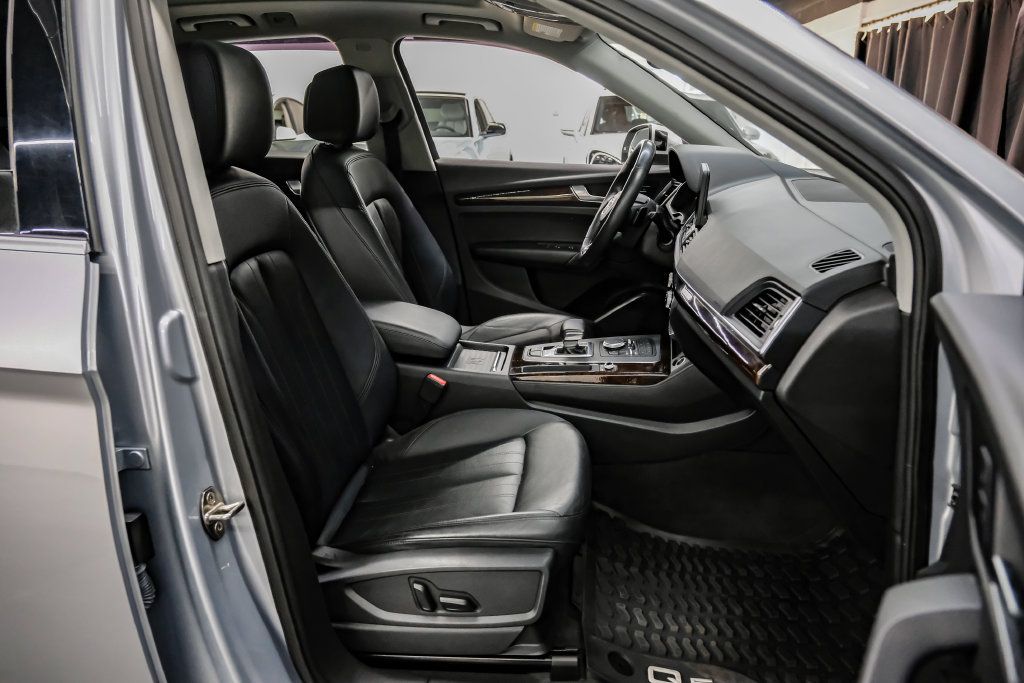 Used 2020 Audi Q5 2.0T Premium AWD/4WD image 39
