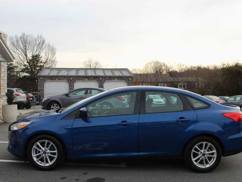 Used 2018 Ford Focus SE image 11