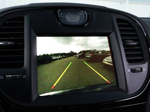 Used 2023 Chrysler 300 S w/ Comfort Group RWD image 16