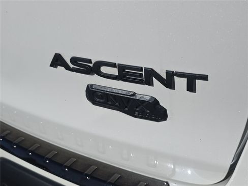 Used 2023 Subaru Ascent Onyx Edition Limited image 4