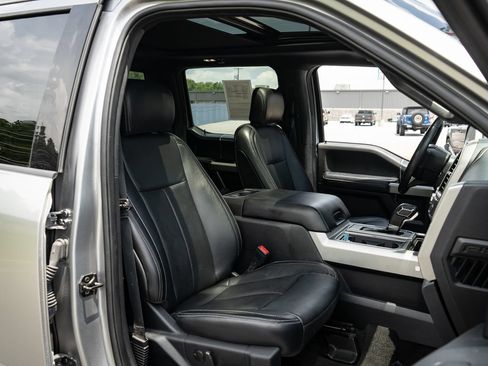 Used 2020 Ford F150 Lariat AWD/4WD image 23
