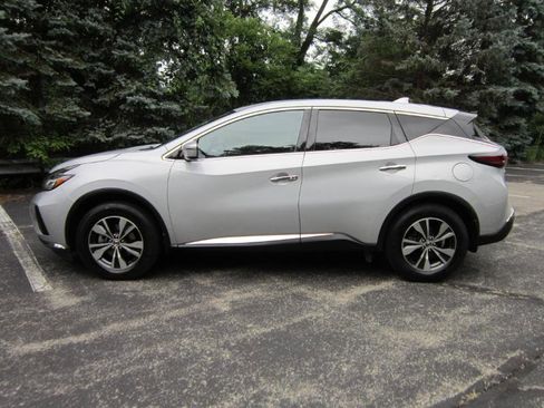 Used 2020 Nissan Murano S w/ Technology Package image 2