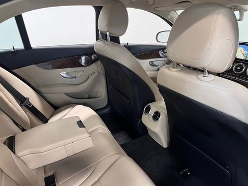 Used 2015 Mercedes-Benz C 300 4MATIC Sedan image 15
