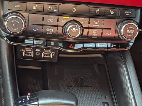 Used 2022 Dodge Durango R/T AWD/4WD image 17