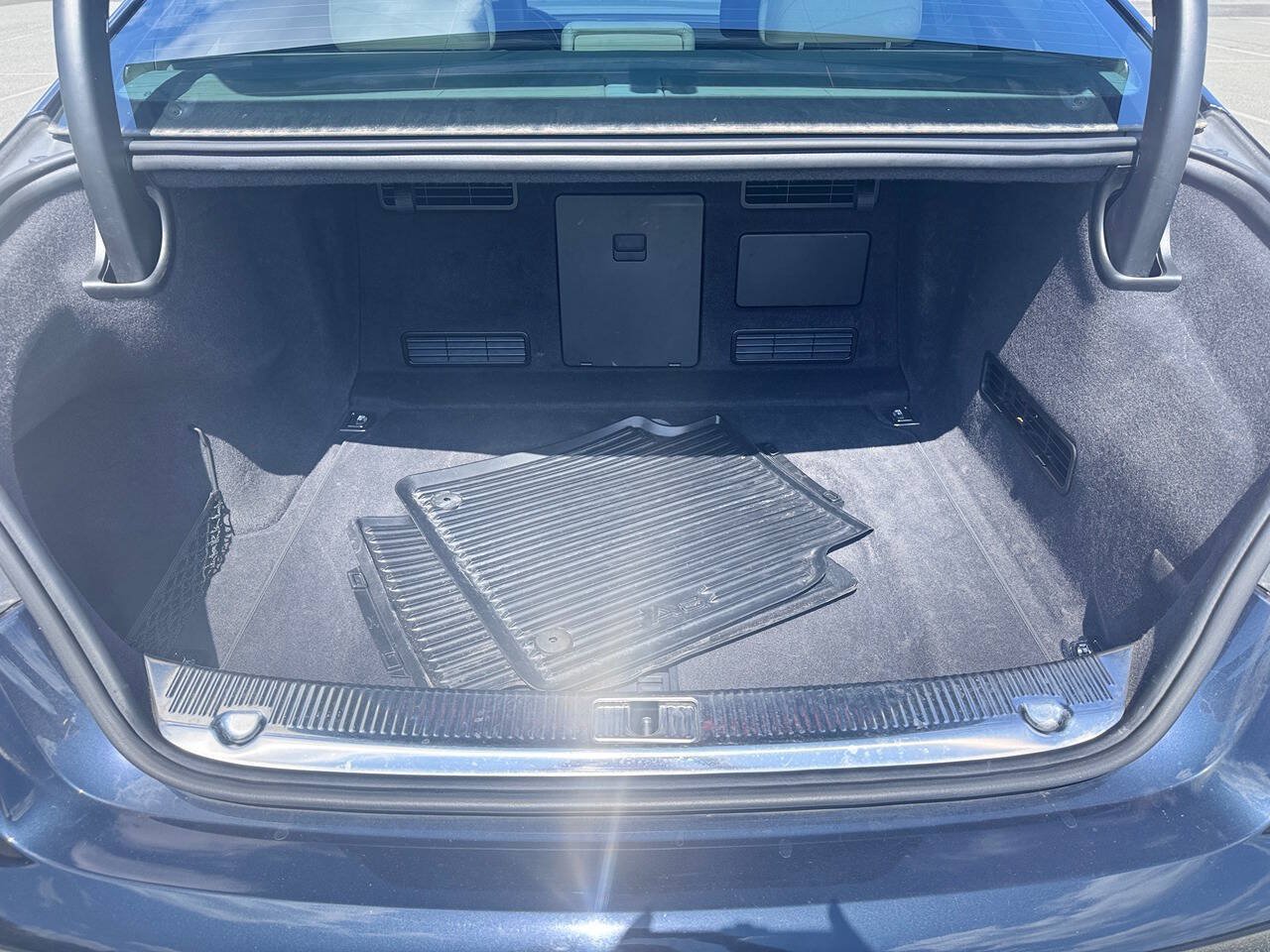 Used 2014 Audi A8 L TDI w/ Premium Package AWD/4WD image 12