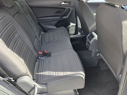 Used 2023 Volkswagen Tiguan S FWD image 17