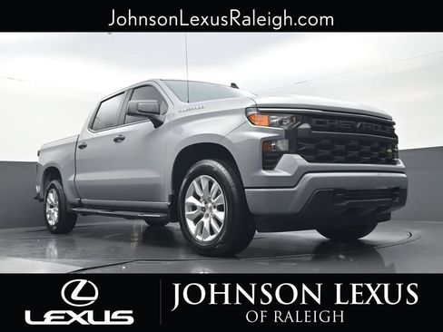 Used 2025 Chevrolet Silverado 1500 Custom RWD image 14