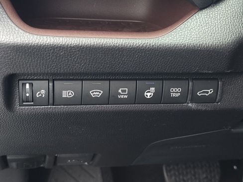 New 2025 Toyota RAV4 Limited image 26