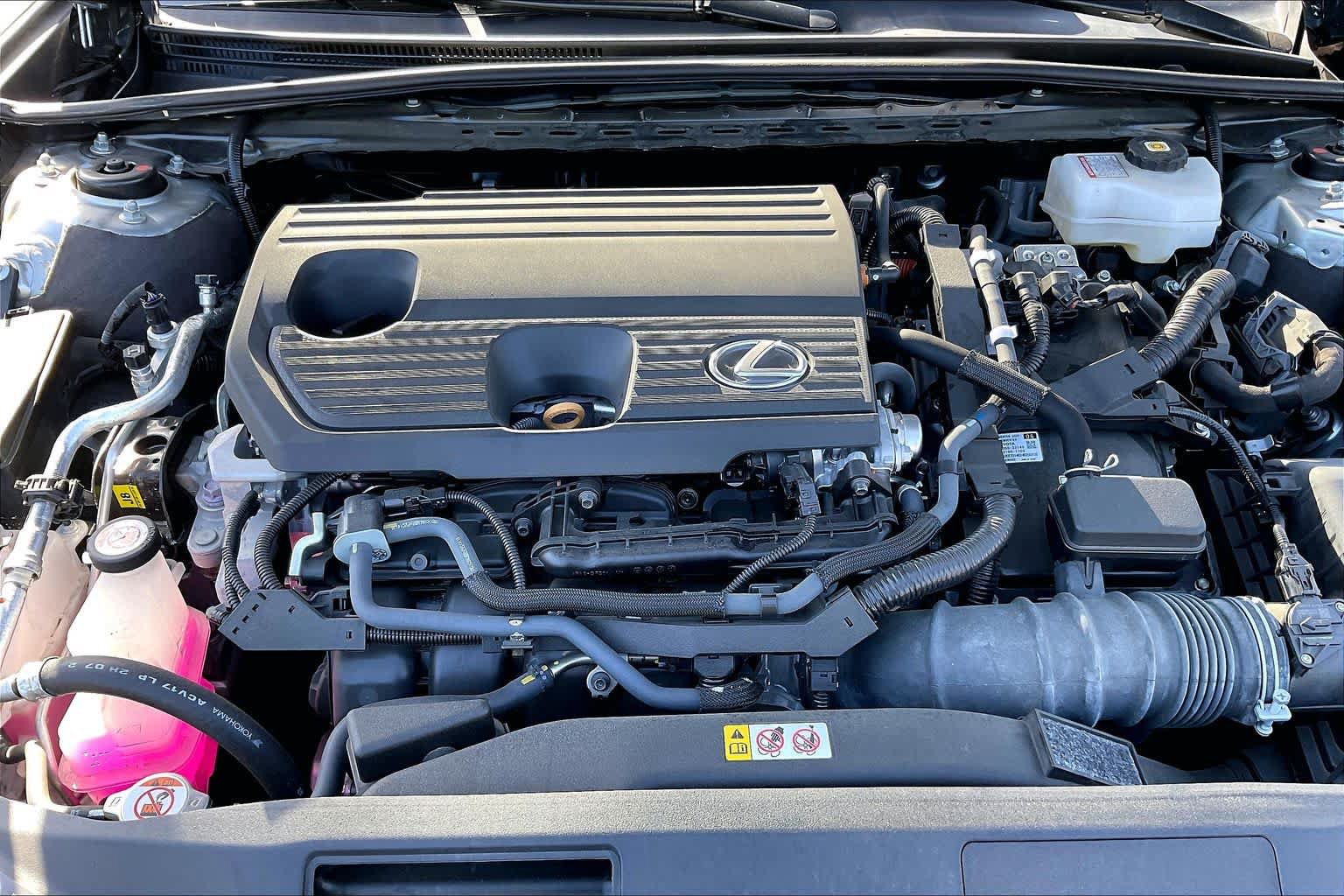 Used 2025 Lexus ES 300h w/ Premium Package FWD image 31