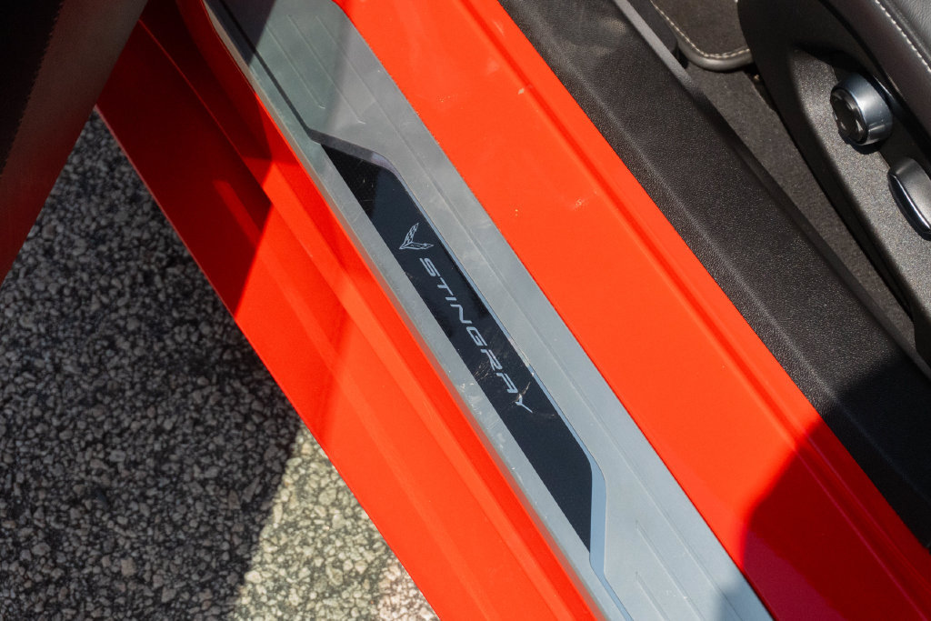 Used 2021 Chevrolet Corvette Stingray Preferred Cpe w/ Z51 Performance Package RWD image 19