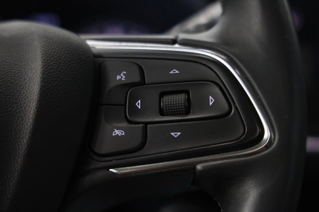 Used 2023 Buick Envision Essence w/ Sport Touring Package AWD/4WD image 30