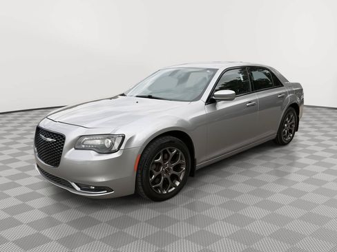 Used 2016 Chrysler 300 S AWD/4WD image 3