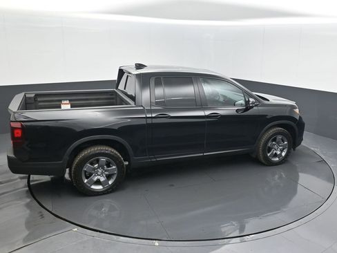 Certified 2025 Honda Ridgeline TrailSport image 24