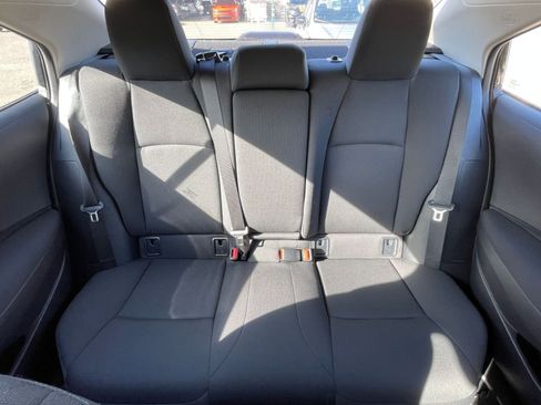 Used 2025 Toyota Corolla LE image 36