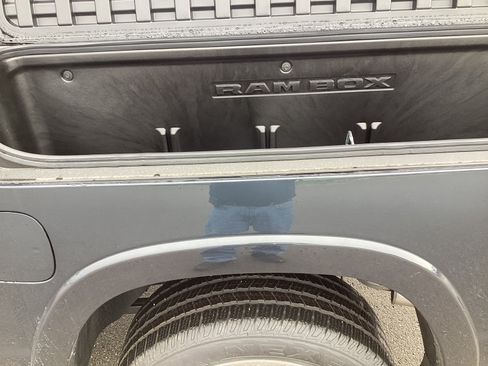 New 2026 RAM 1500 Big Horn AWD/4WD image 11
