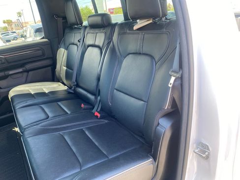 Used 2022 RAM 1500 Limited AWD/4WD image 12