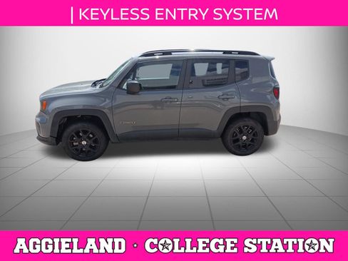 Used 2022 Jeep Renegade Latitude w/ Convenience Group AWD/4WD image 7