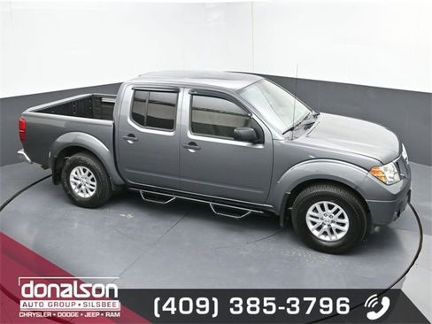 Used 2019 Nissan Frontier SV w/ Value Truck Package image 15
