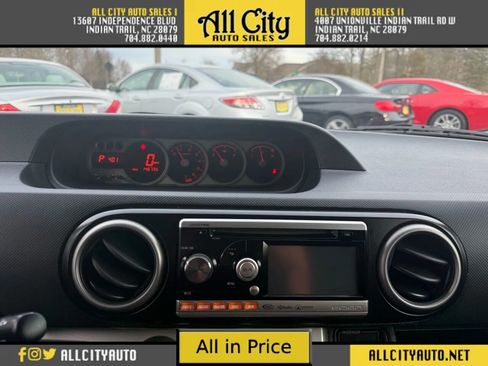 Used 2010 Scion xB Hatchback 4D image 23