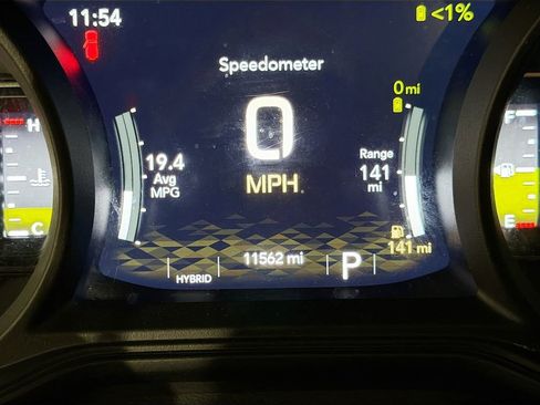 Used 2025 Jeep Wrangler Unlimited Sahara AWD/4WD image 13