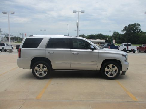 Used 2015 Chevrolet Tahoe LTZ RWD image 8