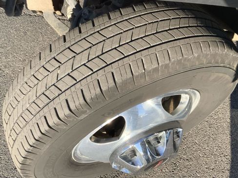 Used 2020 GMC Sierra 3500 Denali w/ Denali Ultimate Package image 27