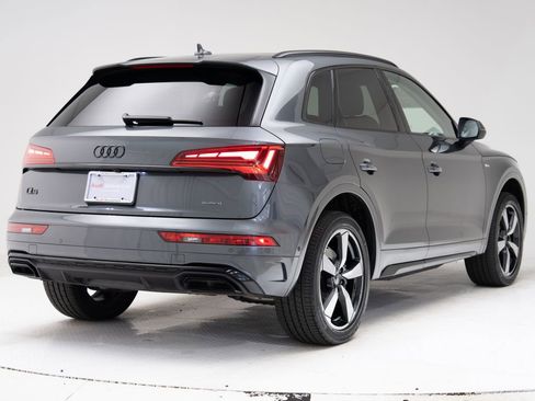 Used 2023 Audi Q5 2.0T Prestige w/ Prestige Package AWD/4WD image 5