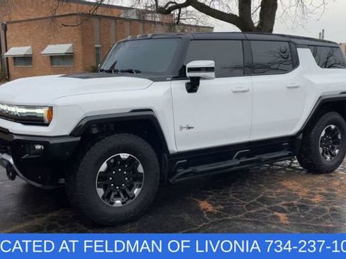 Used 2024 GMC Hummer EV 2X w/ Extreme Off-Road Package image 4